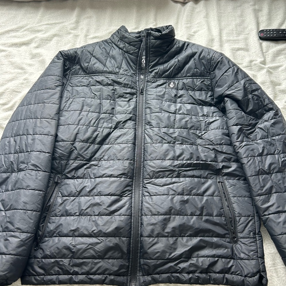 Volcom Men’s Black Quilted Puffer Jacket